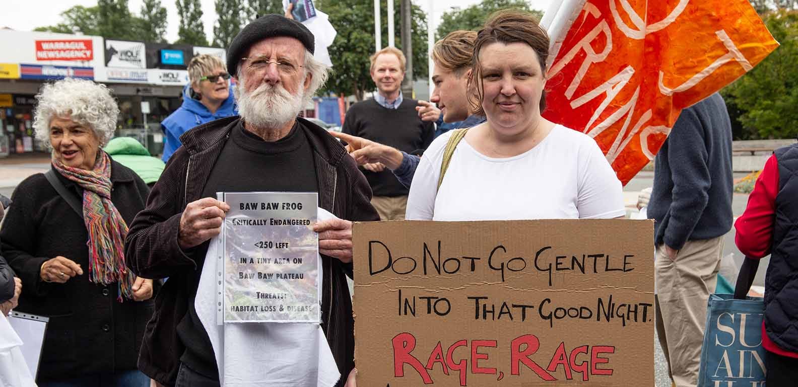 Extinction Rebellion hits Warragul CBD to highlight climate emergency