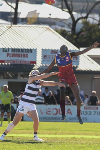 Football Seniors - Dusties Vs. Nar Nar Goon - 12.05.2024
