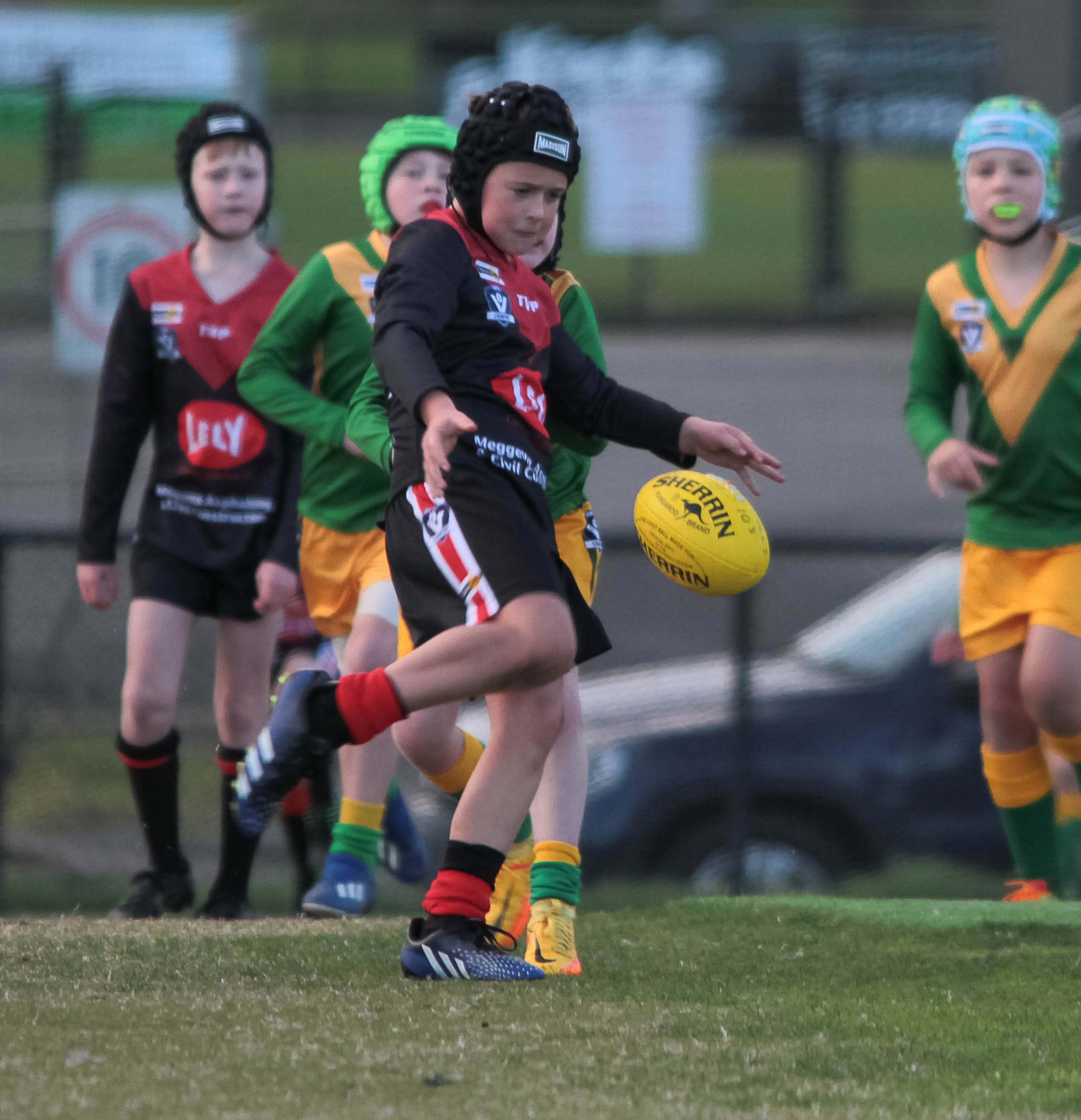 Football Juniors (10's) Warragul Vs. Garfield - 04.06.2022