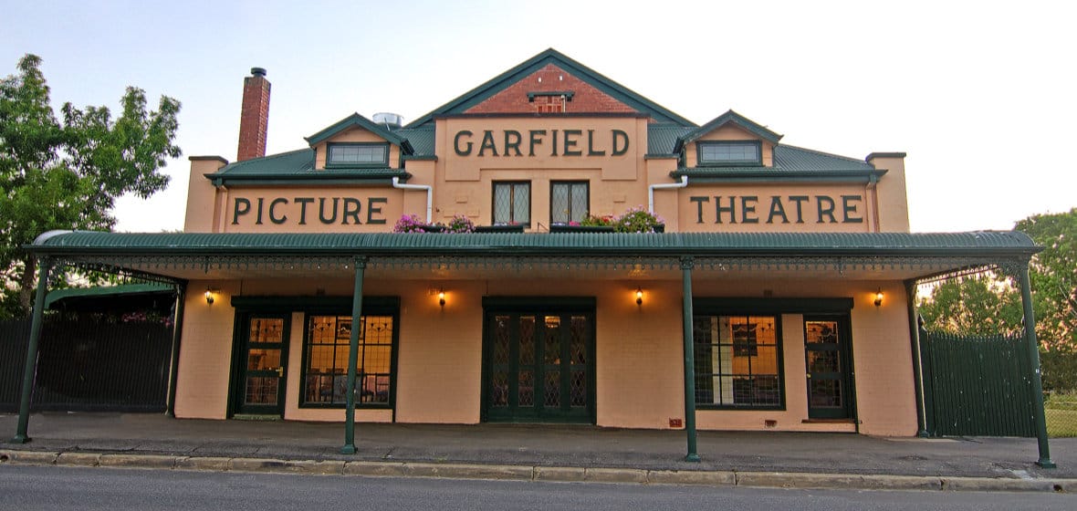 Stringbusters come to Garfield