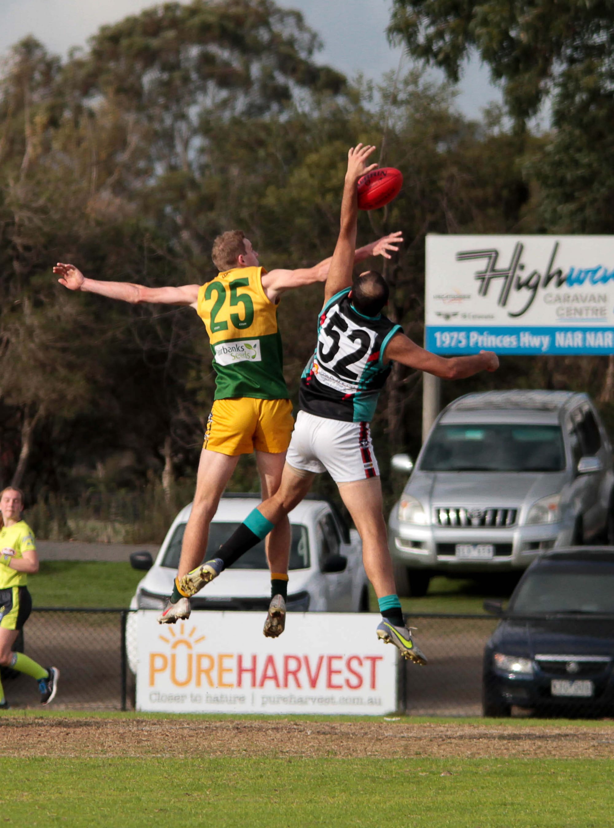 Football Seniors Garfield Vs. Cora Lynn - 28.05.2022