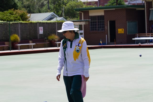 Bowls Warragul v TraralgonD iv 1 - 18122021