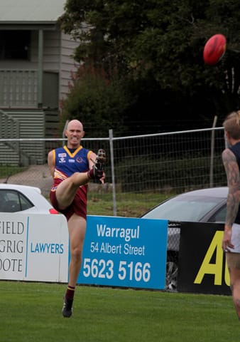 Football Seniors Warragul Industrials Vs. Kilcunda-Bass - 17.04.21