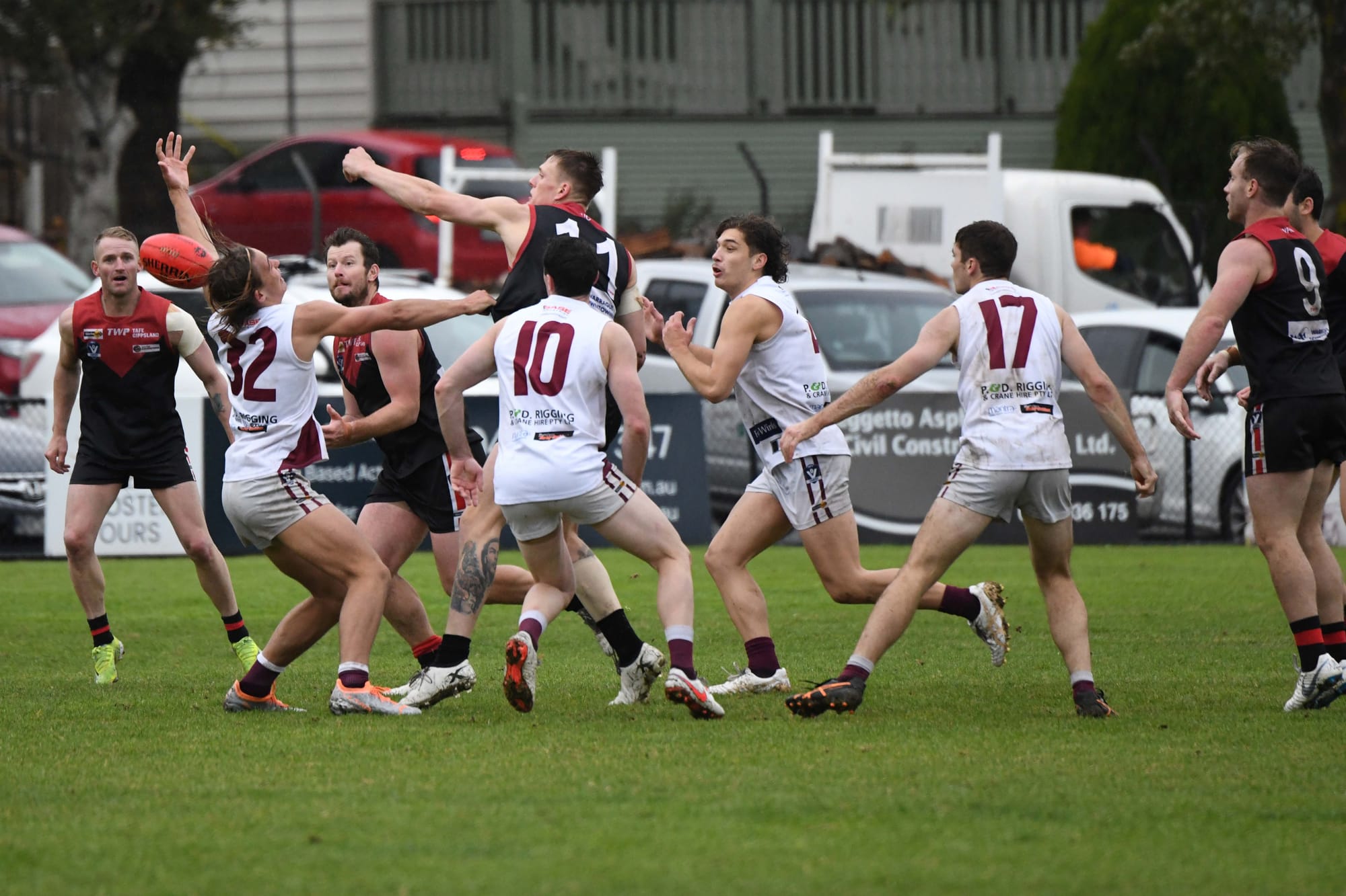 Football GNFL Seniors Warragul Vs. Traralgon 3rd Qtr - 07.05.2022