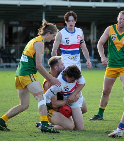 Football Seniors Garfield Vs. Phillip Island - 15.05.2021 