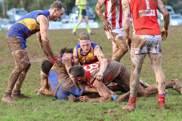 Football EDFL Seniors Ellinbank Vs. Trafalgar - 26.06.2021 