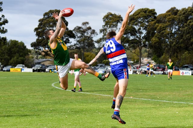 Football- Newborough Vs Hill End (Reserves) 24-04-21 