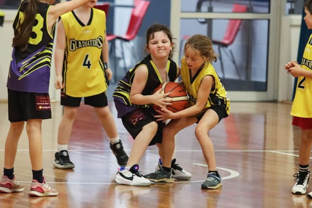 Basketball - 25.11.2021