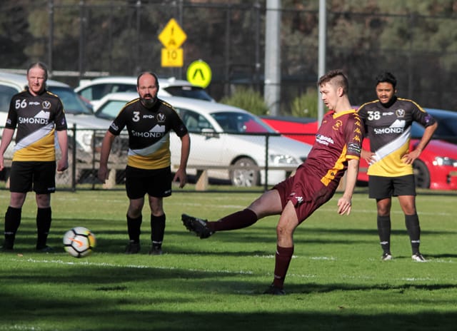 Soccer Senior Reserves Drouin Vs. Lang Lang - 20.06.2021 