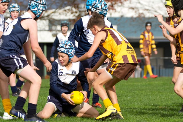 Football SE Juniors U12s Blues v Warranor - 24042021