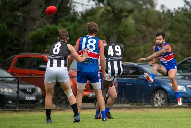 Football- Bunyip Vs Dalyston (Seniors) 10-04-21 
