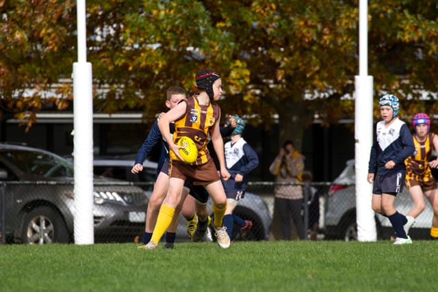 Football SE Juniors U12s Blues v Warranor - 24042021