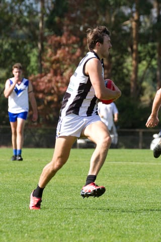 Football EDFL Reserves Neerim South Vs. Poowong - 08.05.2021 