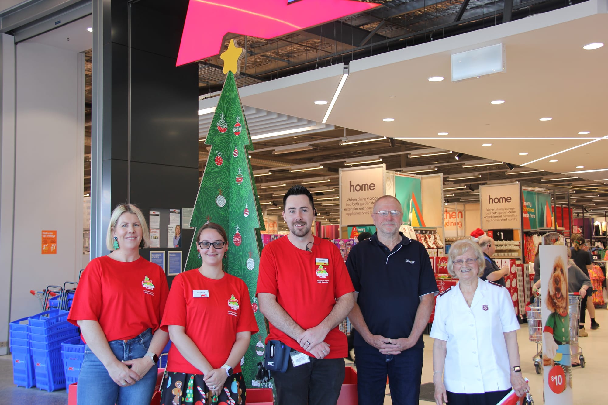 Donate a gift this Christmas