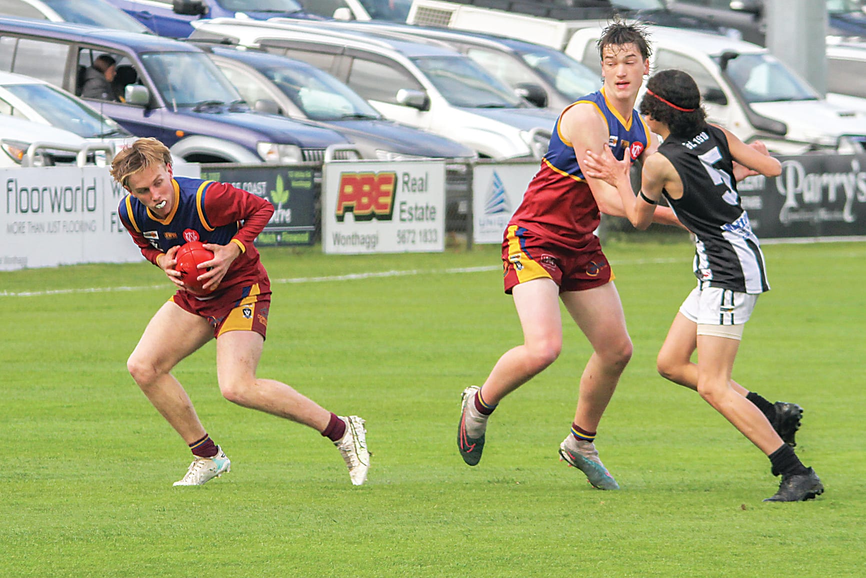 Dusties through as Stars bow out