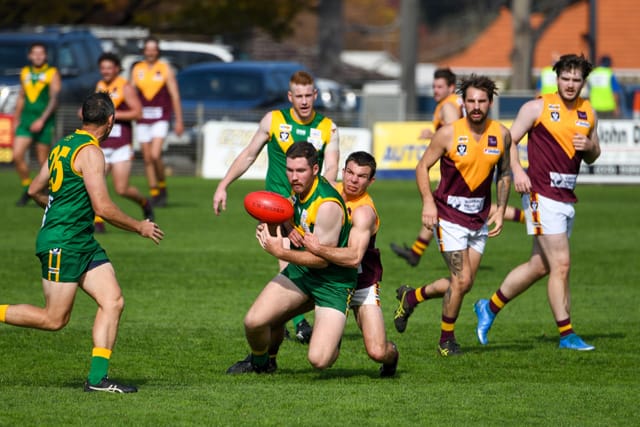 Football GFNL - Leongatha Vs. Drouin (Reserves) - 01.0.2021 