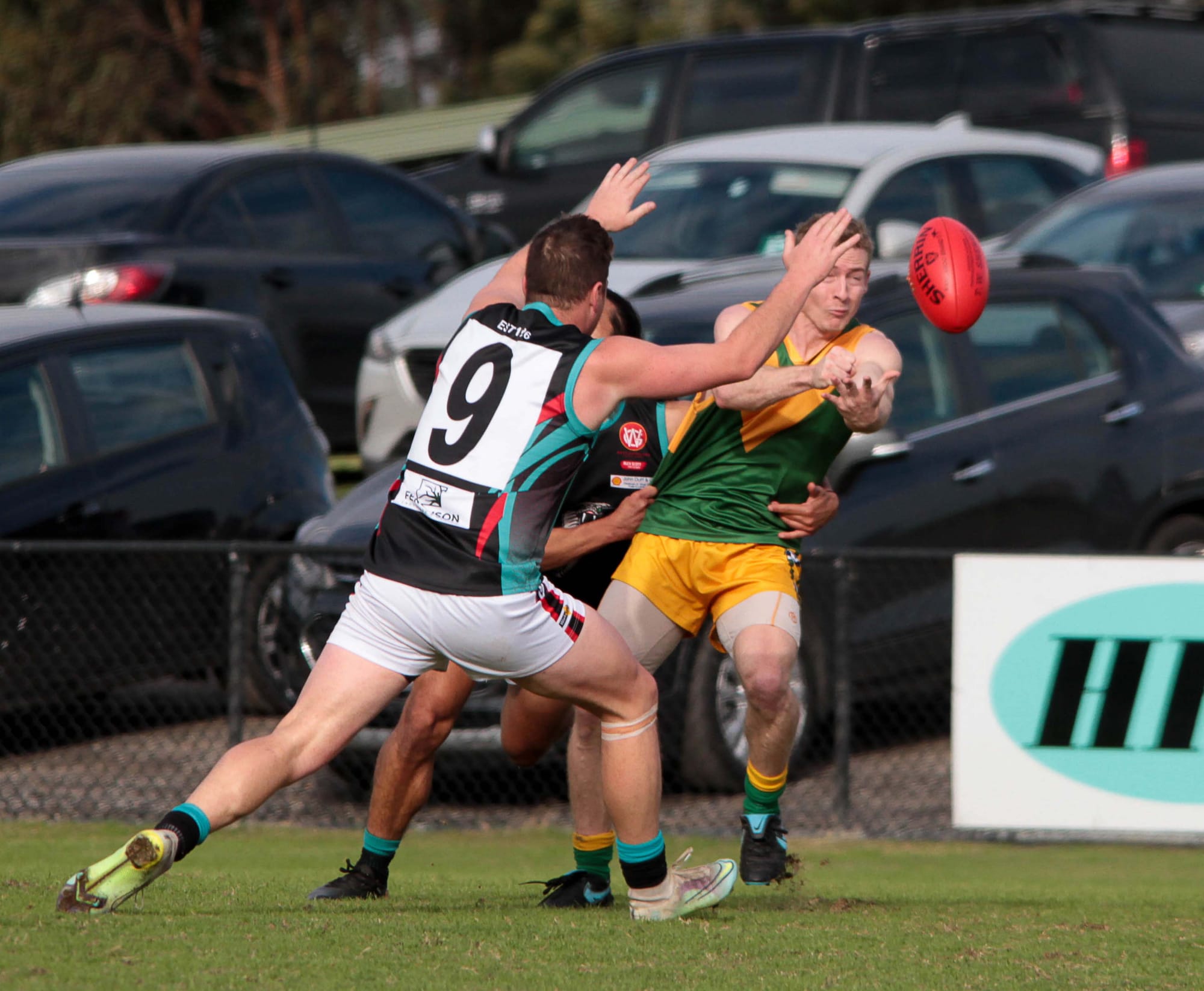 Football Seniors Garfield Vs. Cora Lynn - 28.05.2022