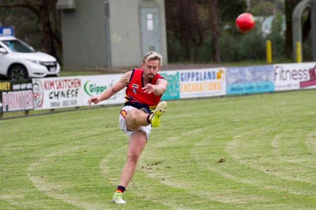 Football EDFL Seniors Nilma Darnum v Longwarry - 17042021 