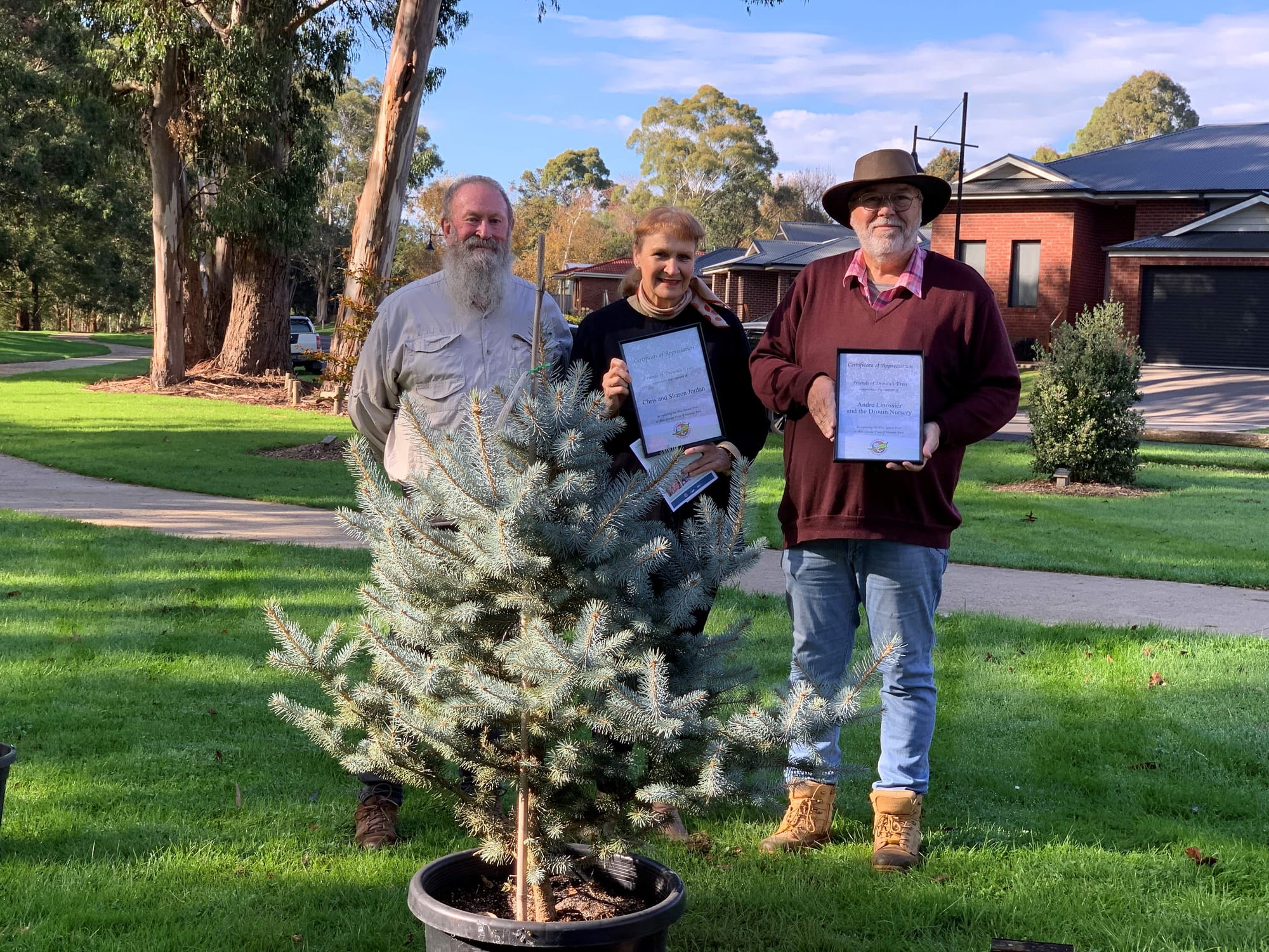 Generosity enables tree replacement