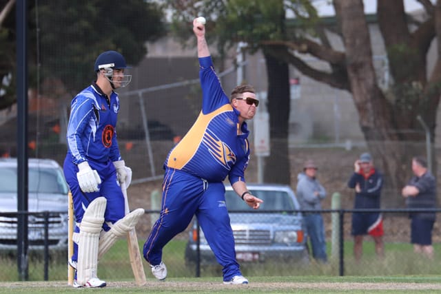 Cricket Div 1 Western Park v Ellinbank - 19112021
