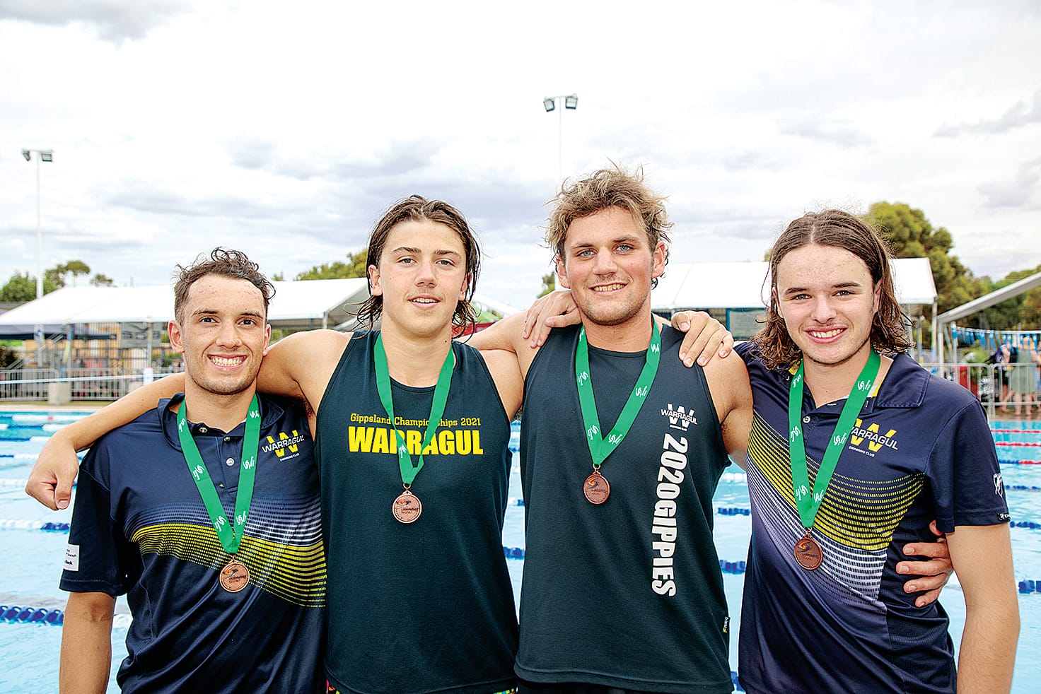 Warragul swimmers launch into Country Champs
