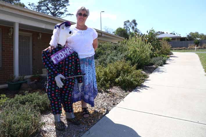 Ficifolia scarecrow disappears