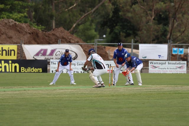 Cricket Div 5 Western Park Vs. Yarragon - 11.12.2021