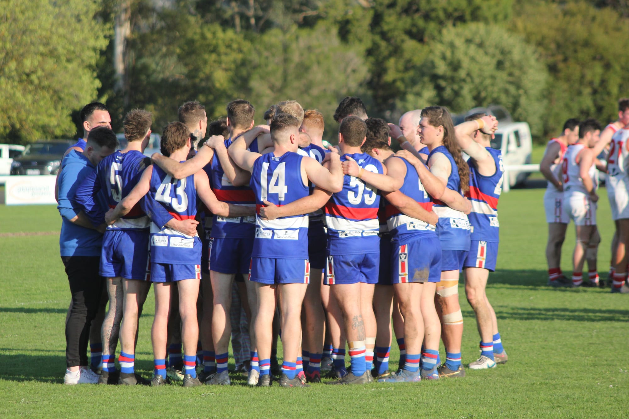 Blues win thrilling final