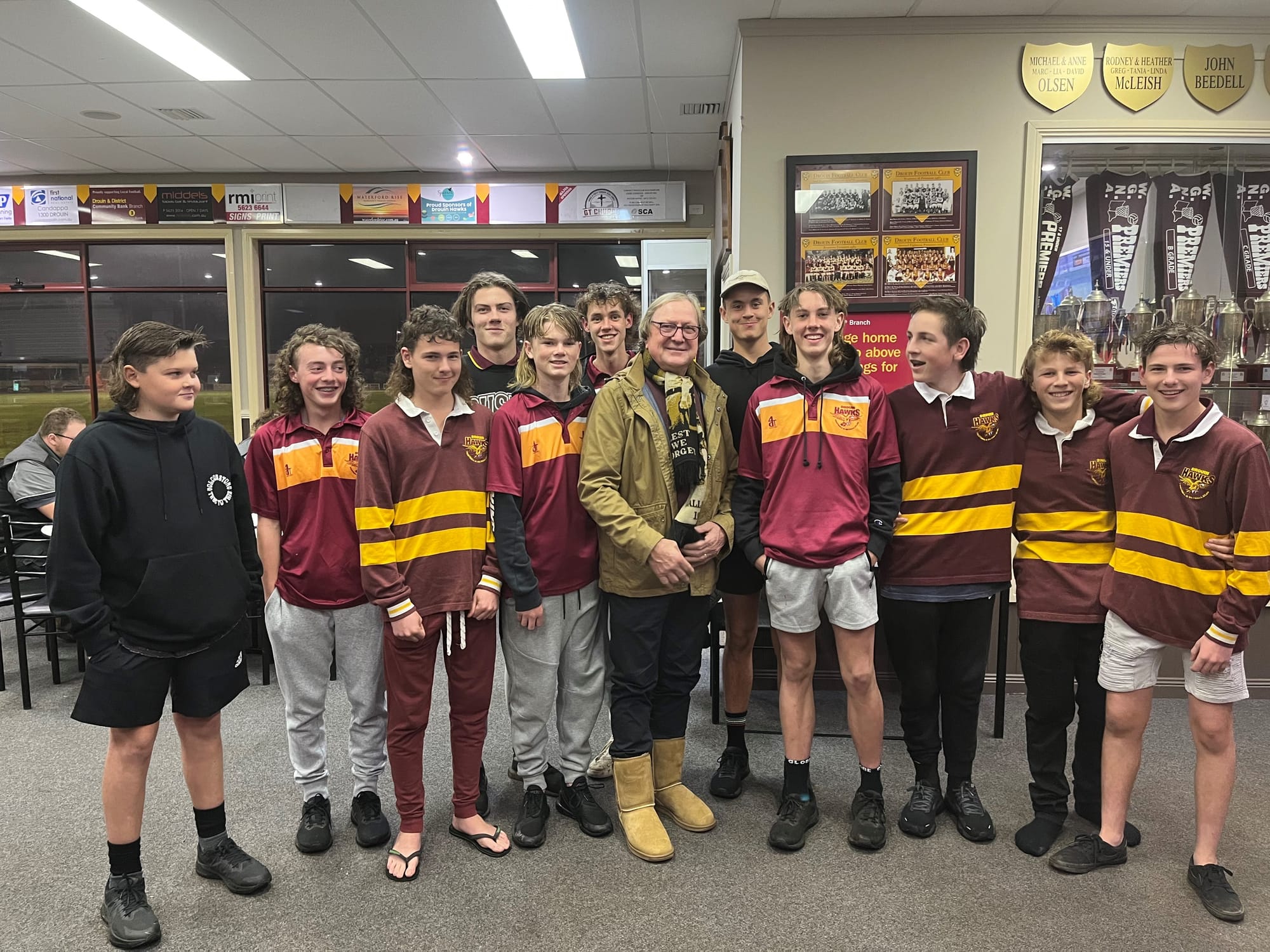 Legend drops into Drouin