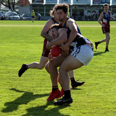Football Seniors Dusties Vs. Dalyston - 08.05.2021 