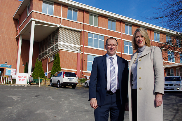 Blackwood slams Premier on hospital funding