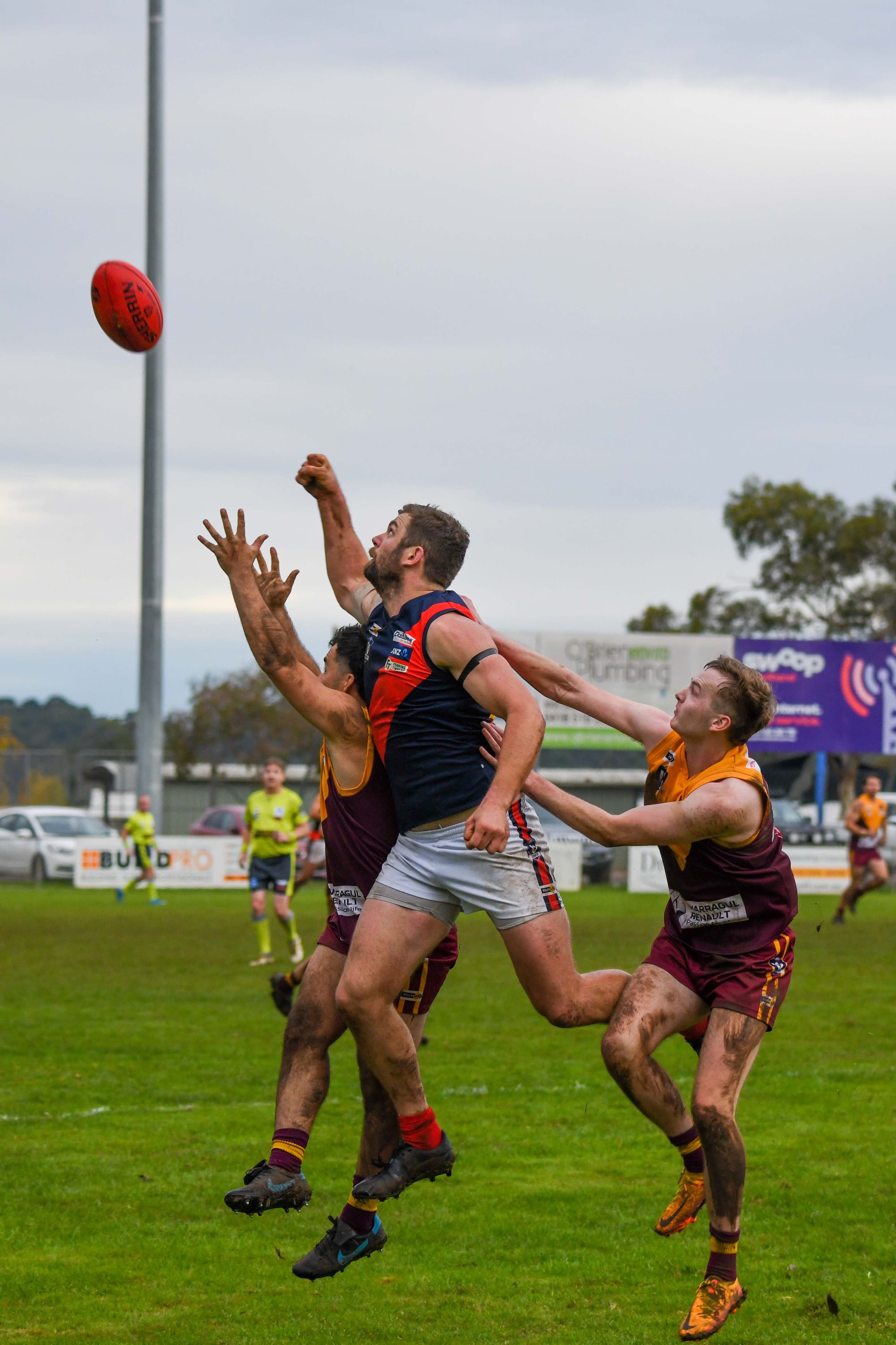Football GFNL Drouin Vs. Bairsndale (Seniors) Q3 - 14.05.2022