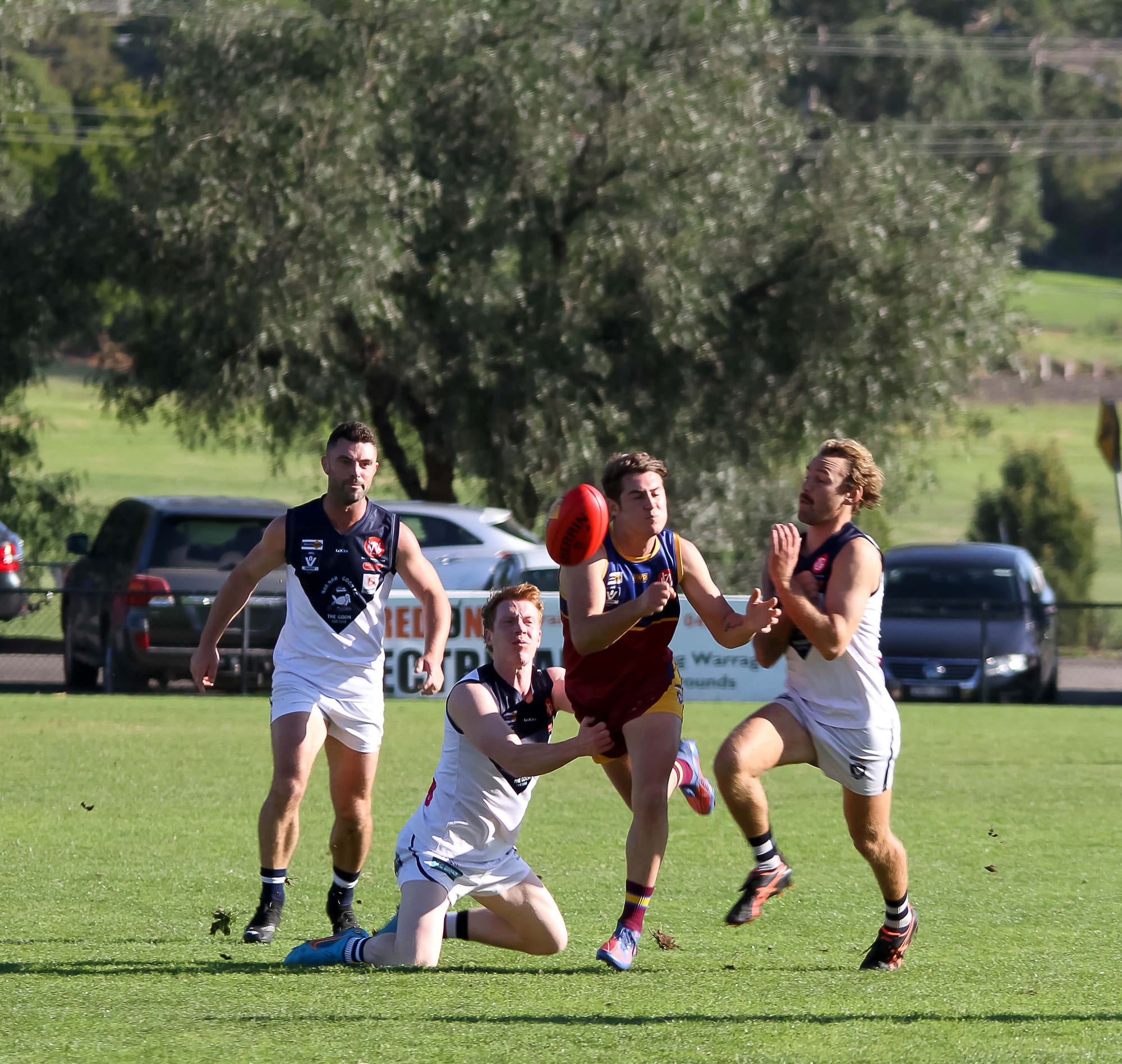 Football Seniors Dusties Vs. Nar Nar Goon - 21.05.2022