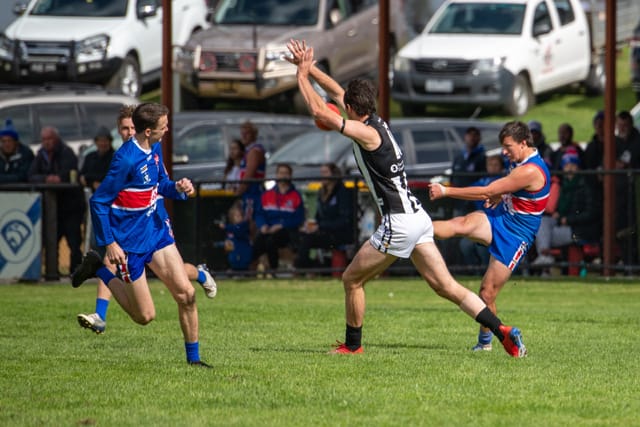 Football- Bunyip Vs Dalyston (Seniors) 10-04-21 