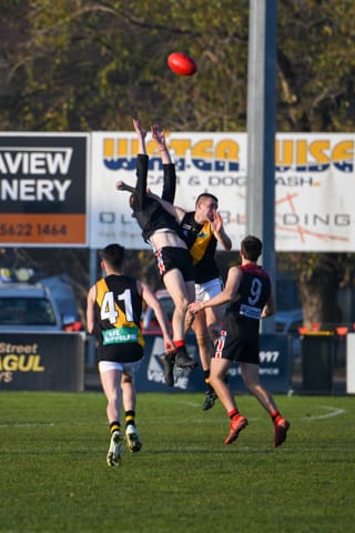 Football GFNL Seniors Warragul Vs. Morwell - 10.07.2021