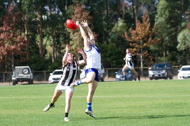 Football EDFL Reserves Neerim South Vs. Poowong - 08.05.2021 