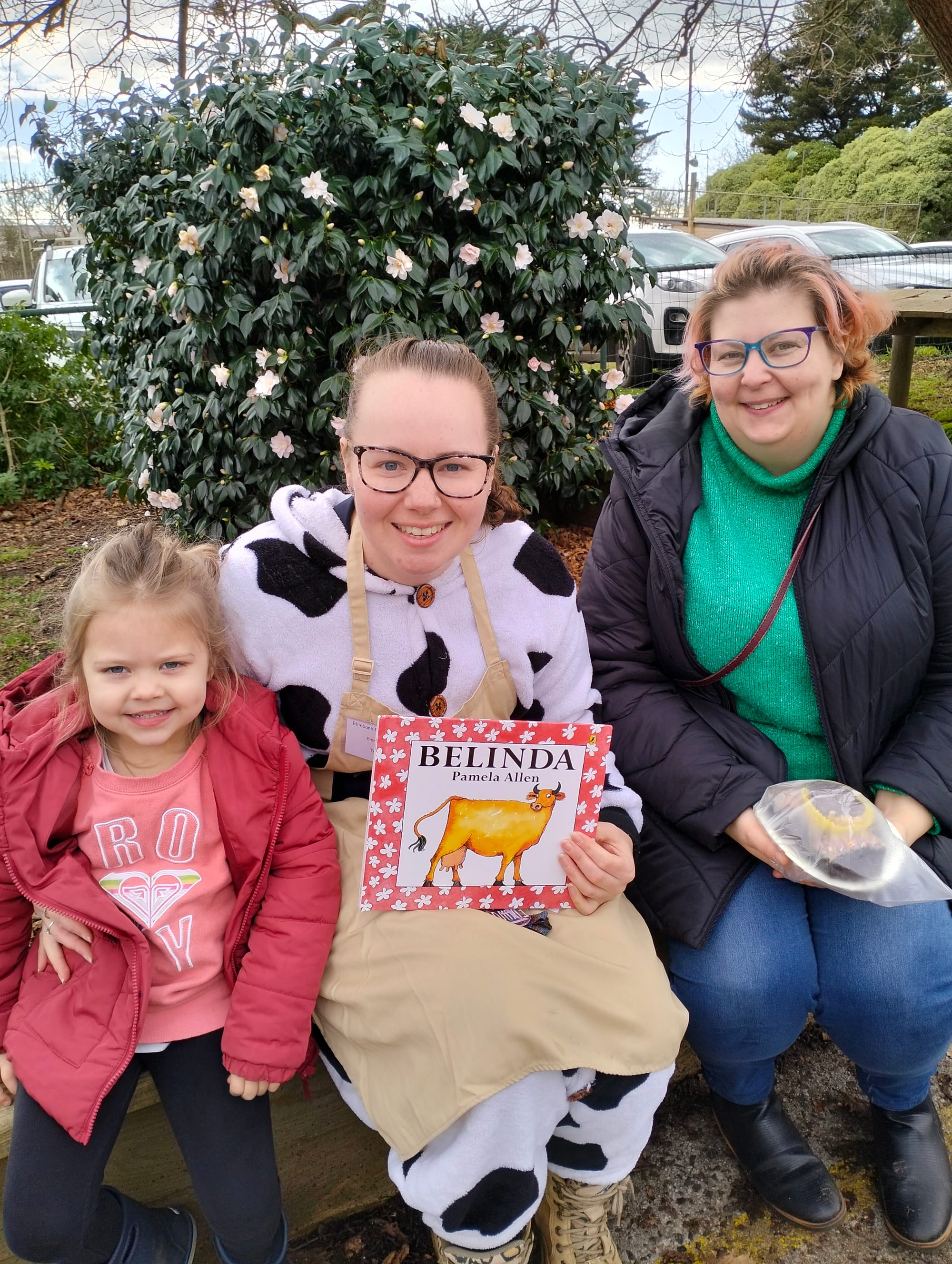 Madi Ashby, Prep 2024 student with her mum Summer Lakeman, enjoyed story time with Emma Grigg, teacher.