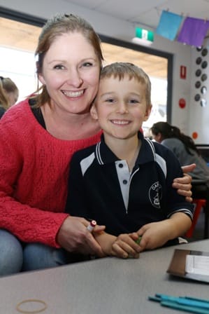 Darnum parents go back to school