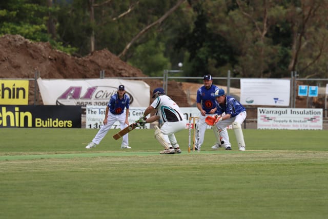 Cricket Div 5 Western Park Vs. Yarragon - 11.12.2021