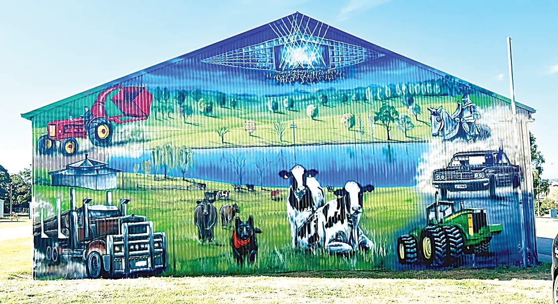 Mural captures imagesof Lardner Park events