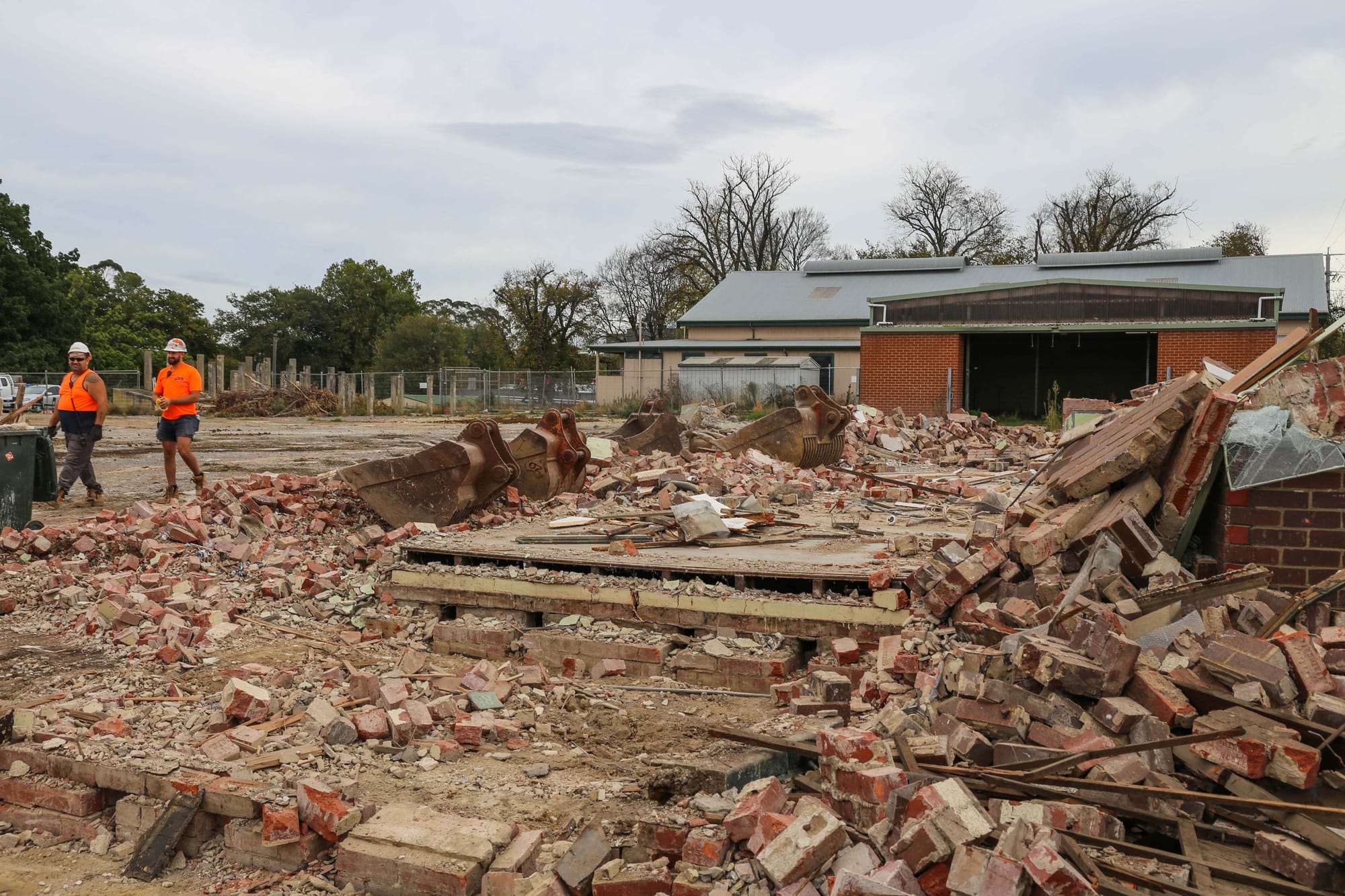 Warragul Stockyard demolition - 03.05.2022