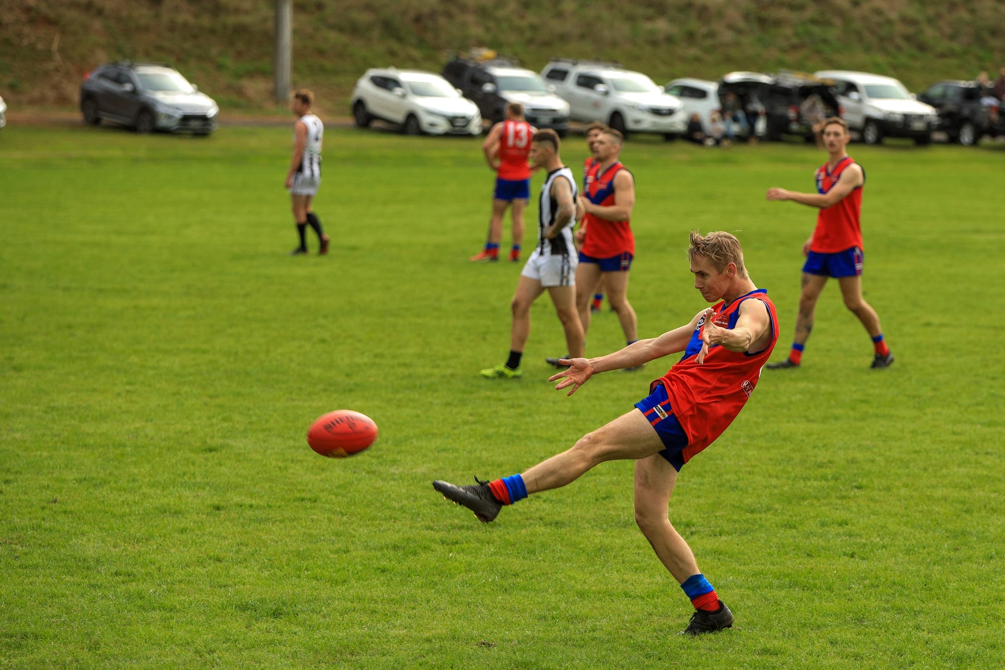 McPhan cements win for Lyrebirds over Bloods