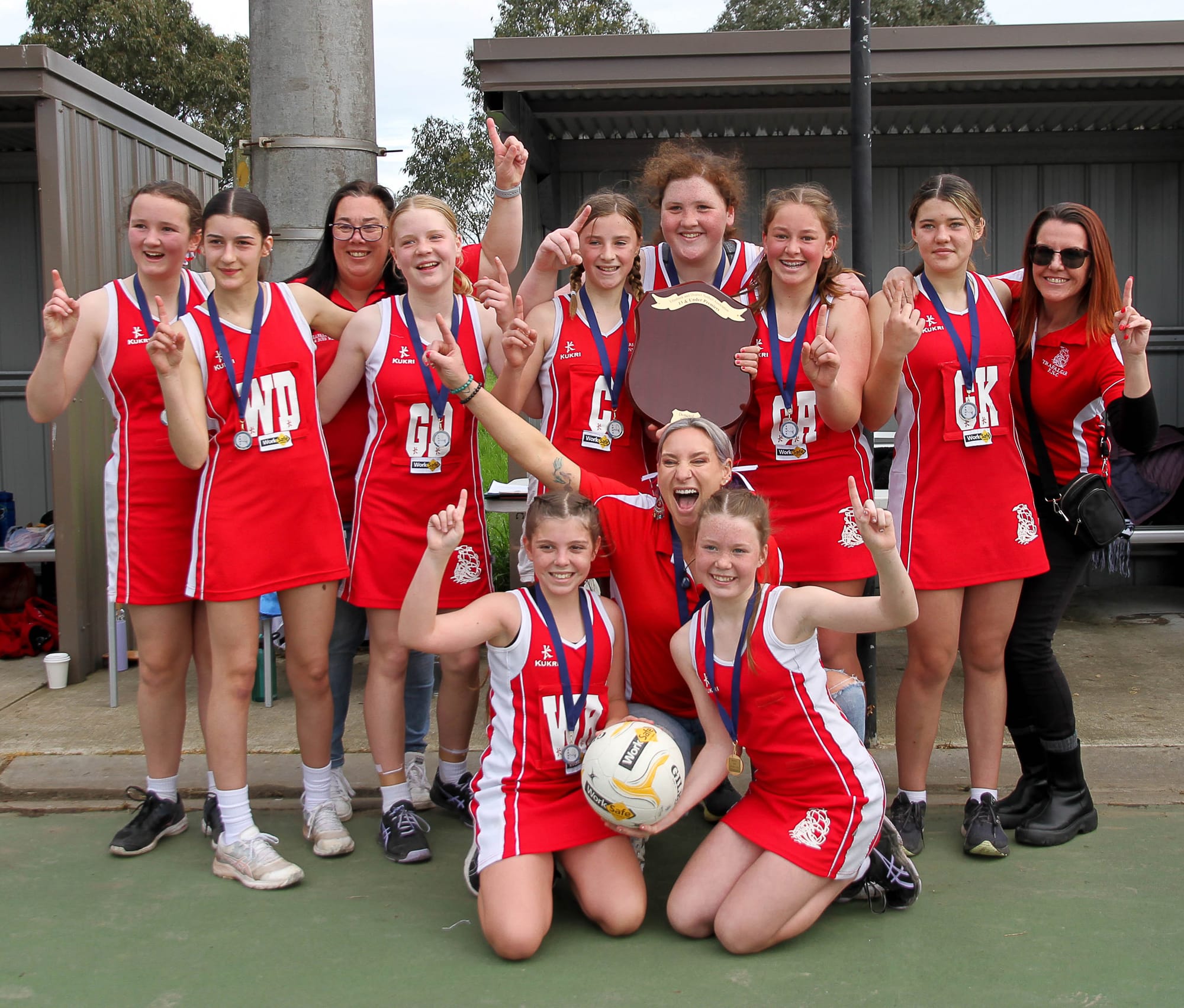 Bloods win after siren