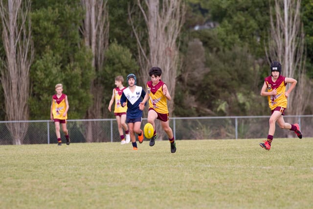 Football WGJFL (U12's) Drouin Gold Vs. Warragul Blues - 05.06.2021