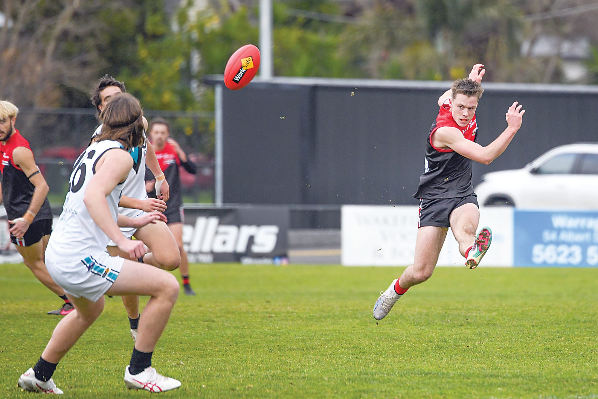 Signs of life in Gulls thumping