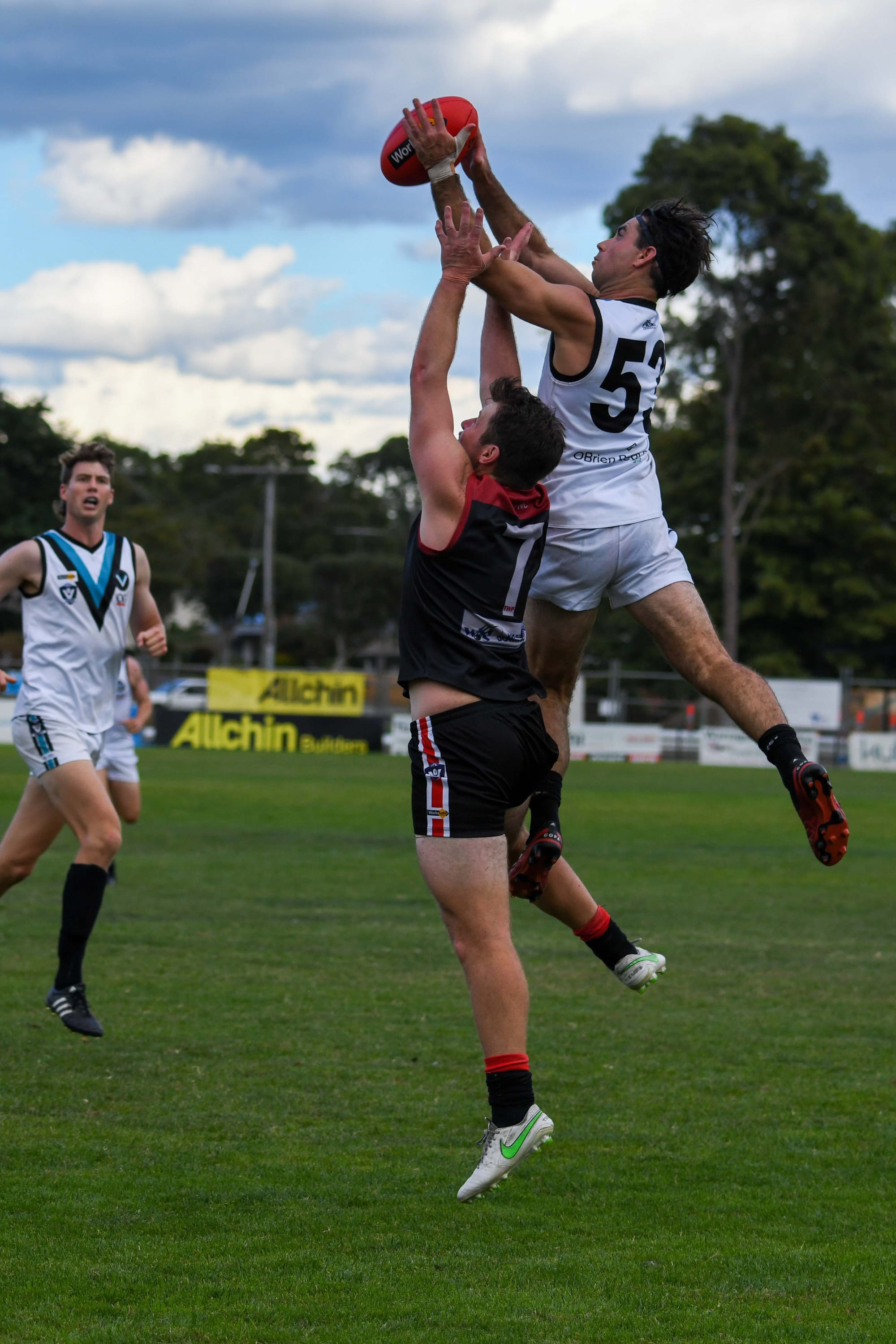 Football (Seniors) GFNL Warragul Vs. Wonthaggi - 09.04.2022