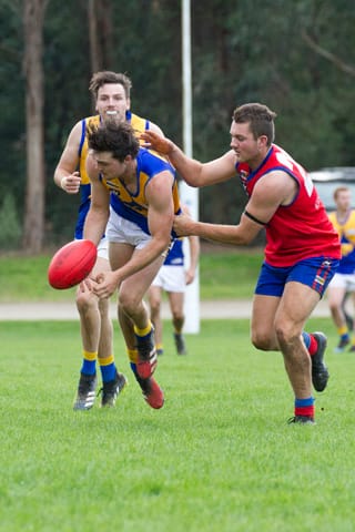 Football EDFL Seniors Buln Buln v Ellinbank - 24042021