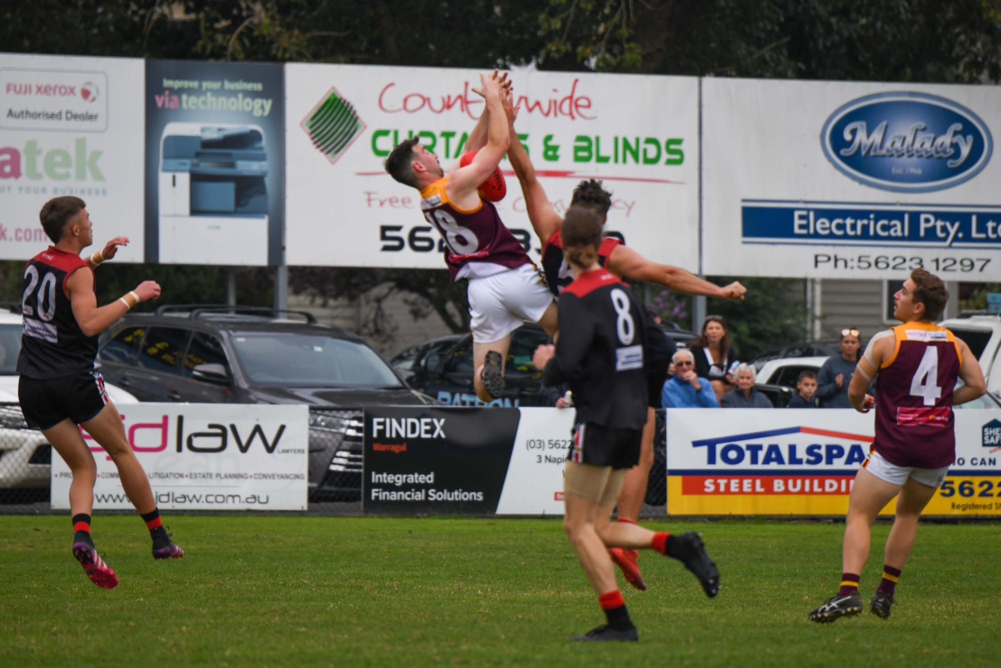 Football Seniors Warragul Vs. Drouin - 24.04.2022
