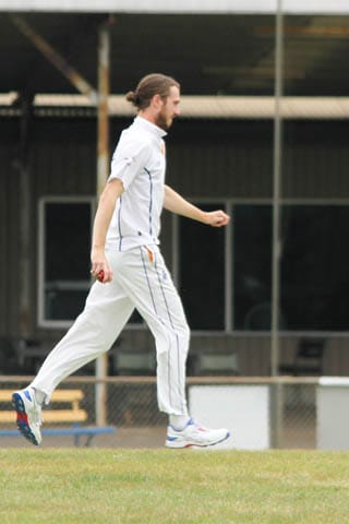 Cricket Seniors Div 1 - Ellinbank Vs. Yarragon - 17.02.2024