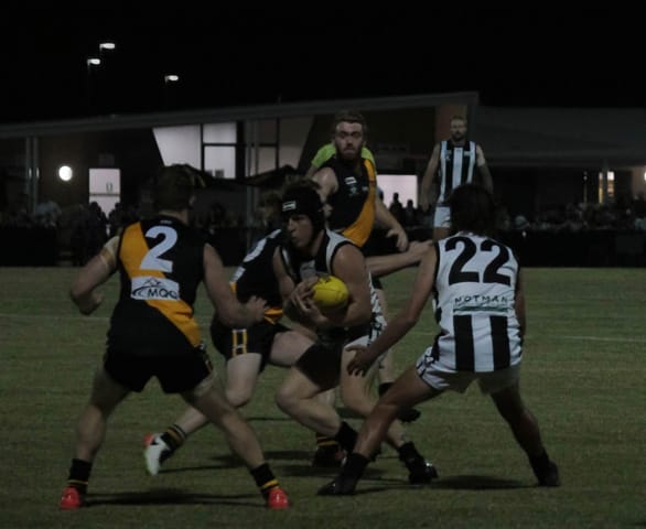 Football Lang Lang Vs. Poowong Seniors - 02.04.21 